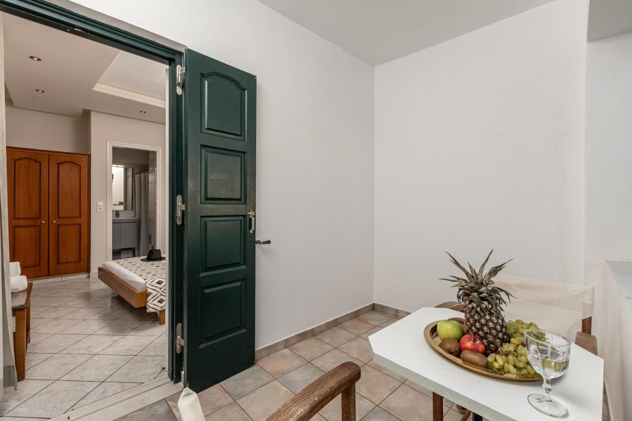 Hotel Palatia Naxos City Экстерьер фото
